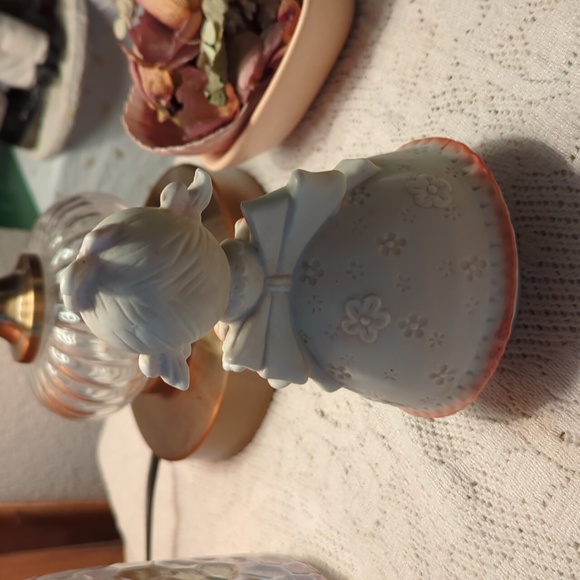 Music Doll - Picture 4 of 4